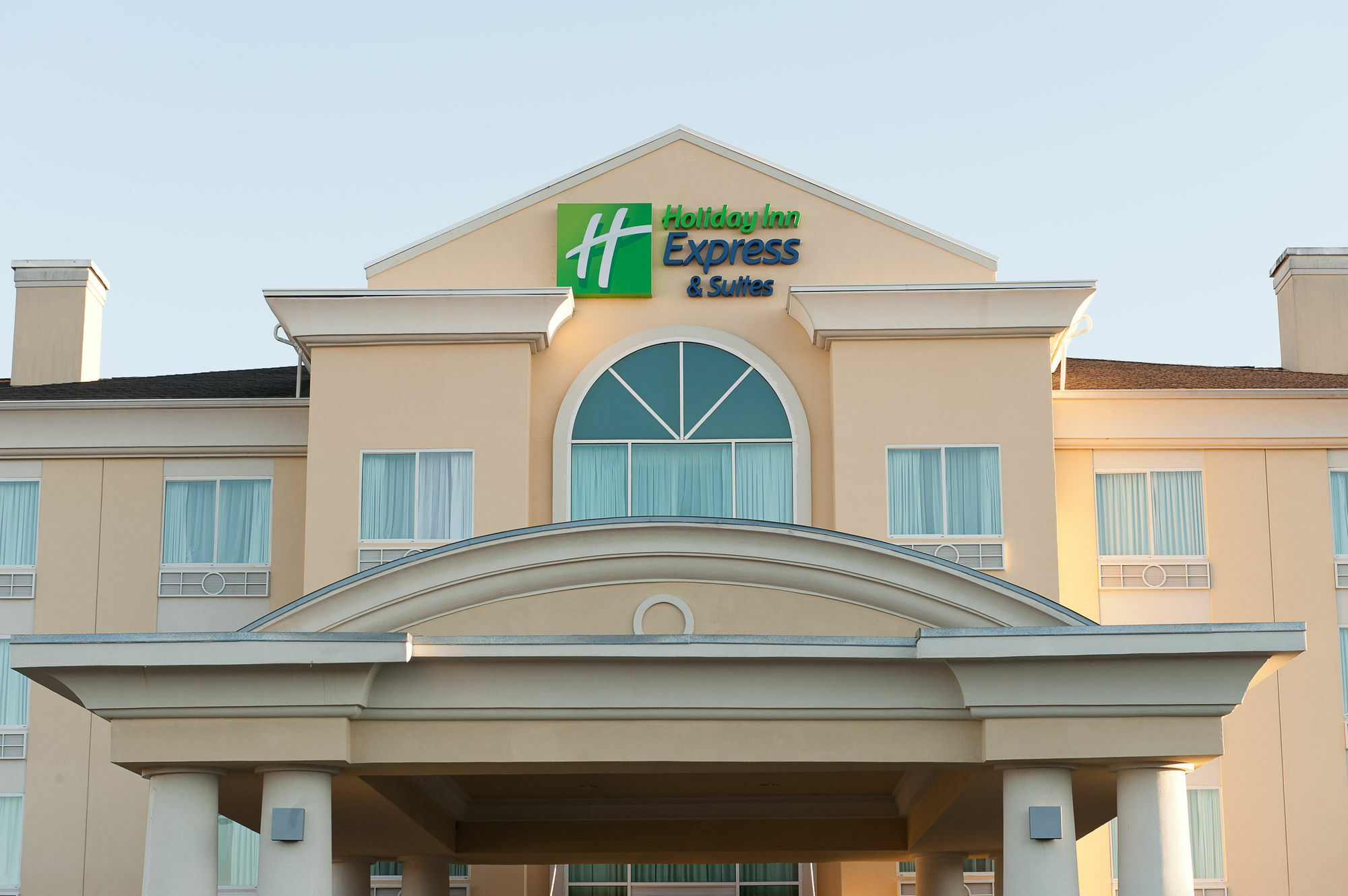 Holiday Inn Express & Suites Columbia-I-26 @ Harbison Blvd By Ihg Exterior foto