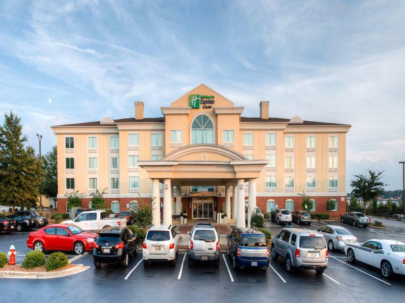 Holiday Inn Express & Suites Columbia-I-26 @ Harbison Blvd By Ihg Exterior foto