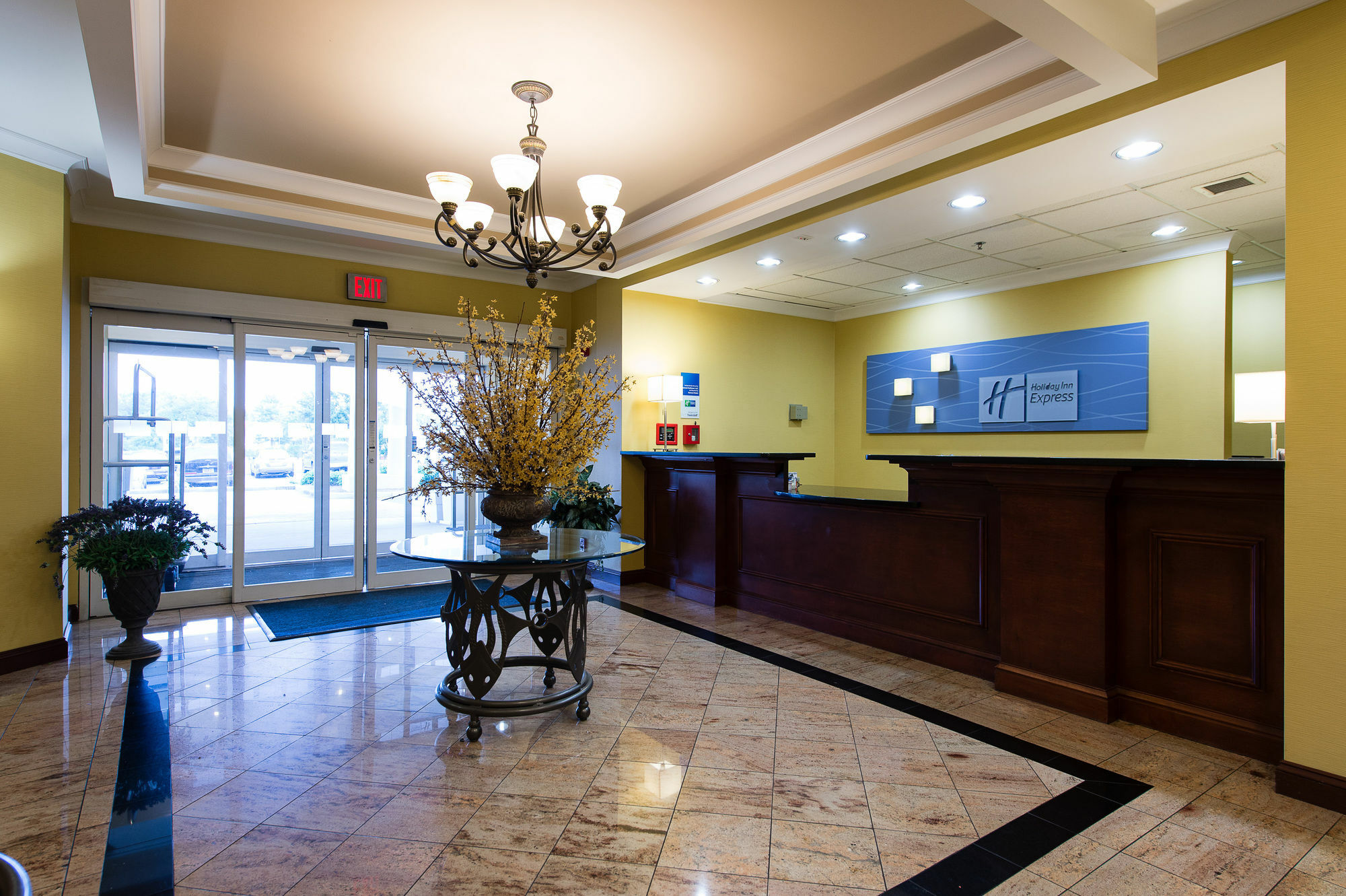 Holiday Inn Express & Suites Columbia-I-26 @ Harbison Blvd By Ihg Exterior foto